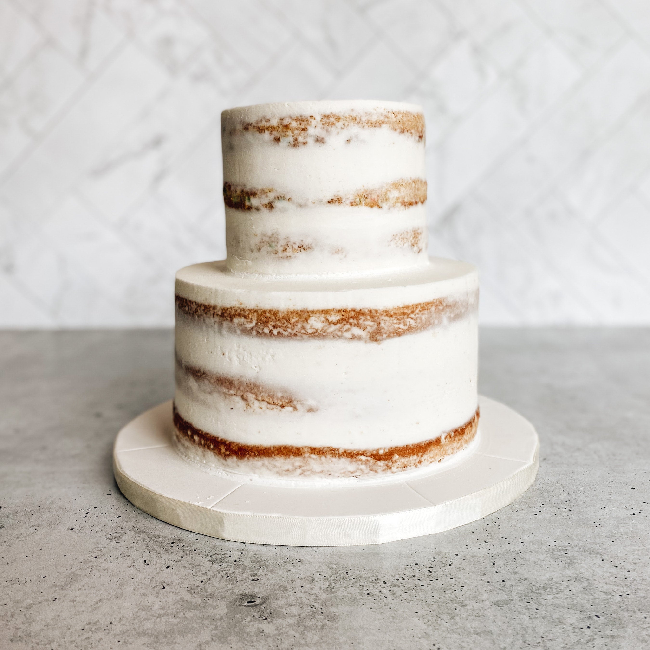 DEZICAKES Fake Cake Artificial Food 2 Tier Chocolate Vanilla Wedding Veil |  eBay